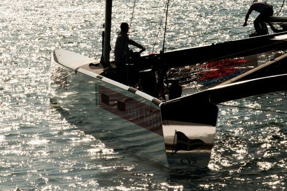 Prada「Luna Rossa」