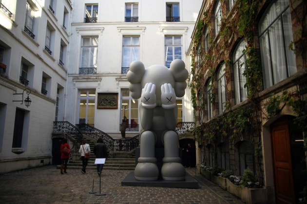 KAWS Imaginary Friends’ Exhibition