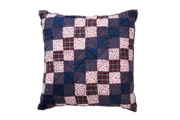 apc-holiday-2012-cushions