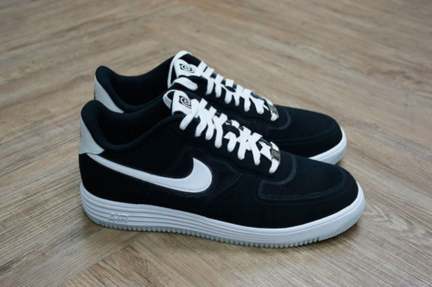 Medicom Toy x Nike NSW Lunar Force 1