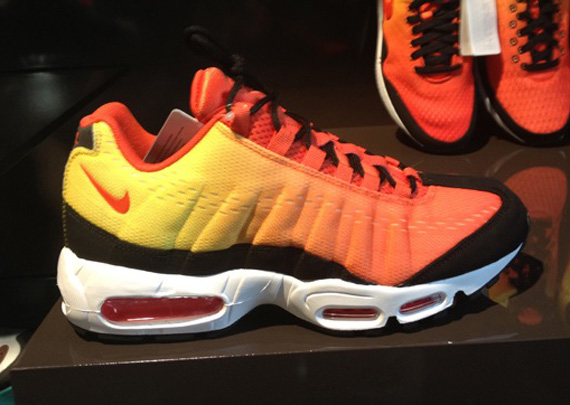 Nike Air Max EM “Sunrise Pack”