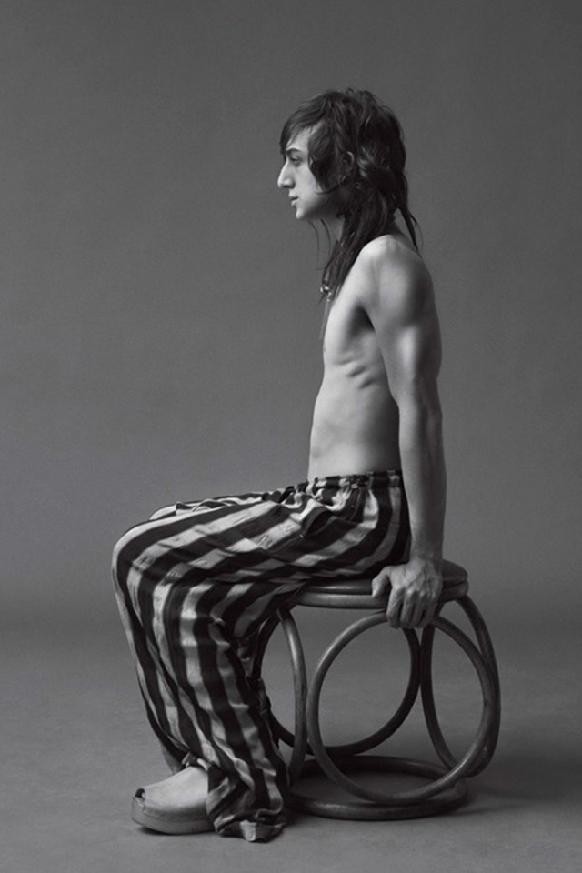 daydream-nation-2013-spring-summer-editorial-for-10-men-magazine-7