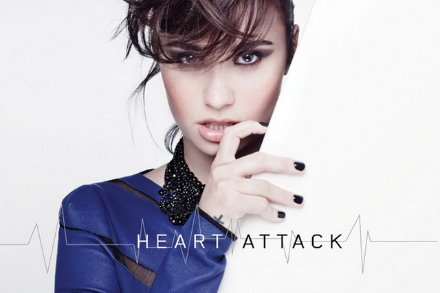 Demi (1)