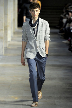 00160big_426x639