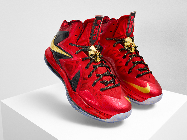 nike-lebron-james-championship-pack-3
