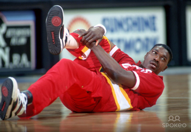 hakeem_olajuwon_1990_04_08