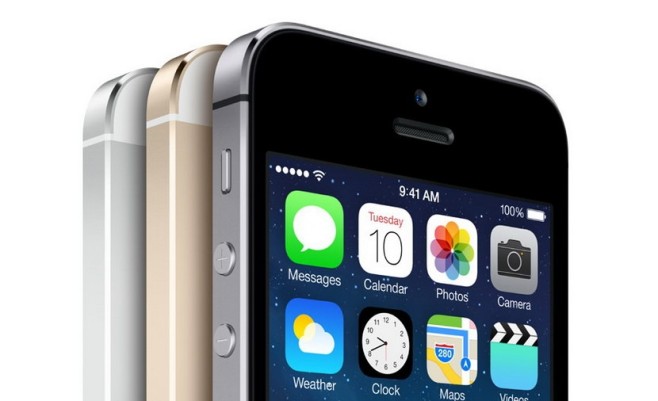 39b018a3a8_iphone02
