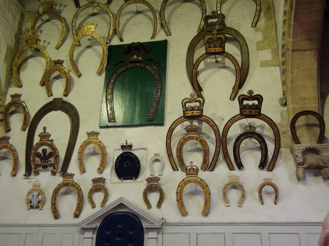 Oakham_Castle_-_Various_Horseshoes