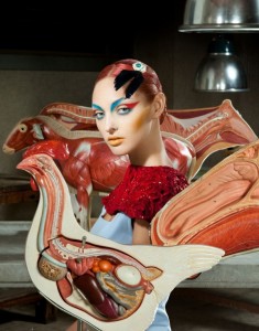 600x763xItalian-Vogue-4-600x763.jpg.pagespeed.ic.6zjCuBKG4J