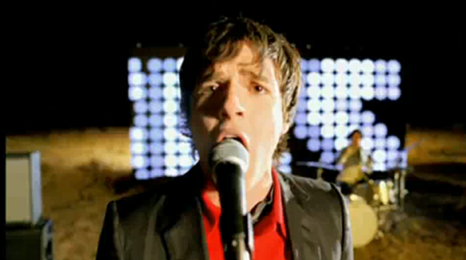 The Killers - Somebody Told Me 5