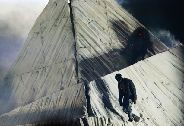 112113_Tommy_Ton_Kanye_West_Concert_slide_06-610x418