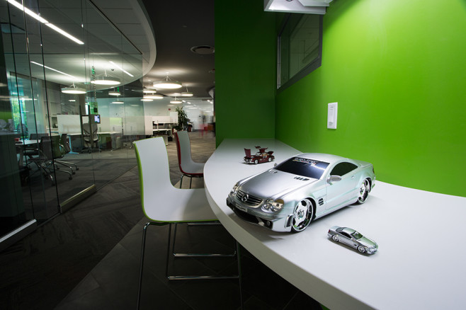 A-Look-Inside-The-Grand-Opening-of-the-Mercedes-Benz-Research-Development-Center-19
