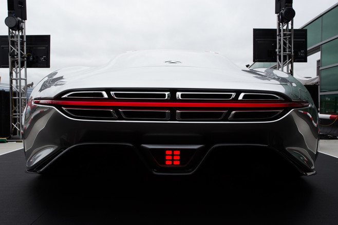 A-closer-look-at-the-Mercedes-Benz-AMG-Vision-Gran-Turismo-Concept-12