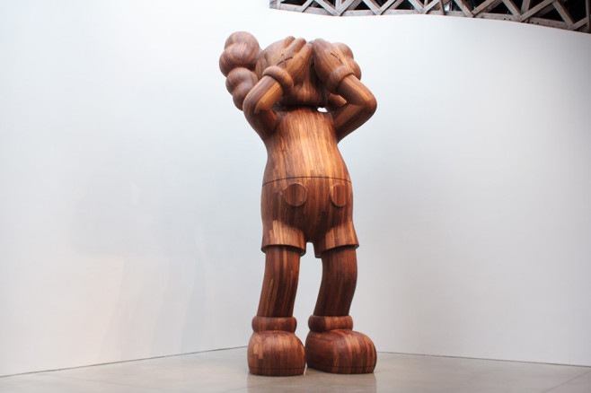 KAWS-PASS-THE-BLAME-Exhibition-at-Mary-Boone-Gallery-Chelsea-New-York-2