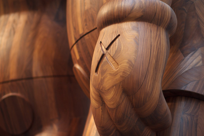 KAWS-PASS-THE-BLAME-Exhibition-at-Mary-Boone-Gallery-Chelsea-New-York-3