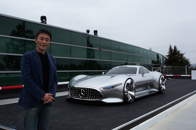 Mercedes-Benz-AMG-Vision-Gran-Turismo-10