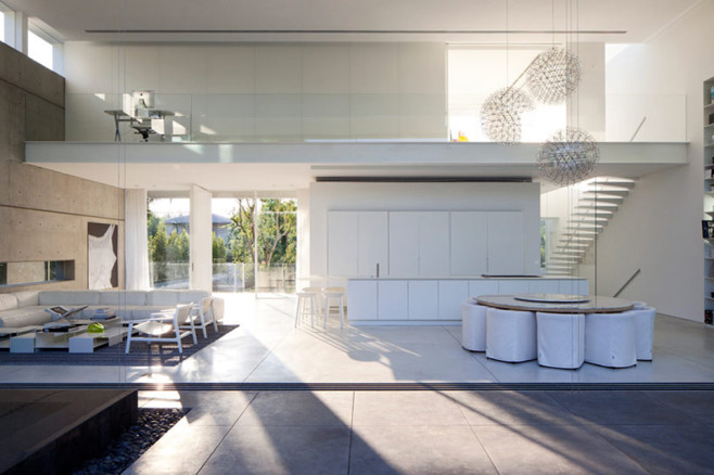 Ramat-Hasharon-House-13-by-Pitsou-Kedem-Architects-14