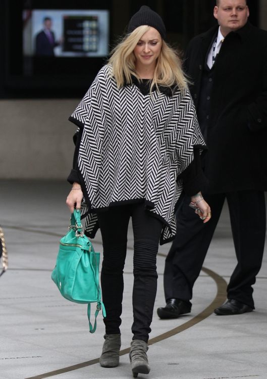fearne-cotton-caped-crusader-bbc-radio-1-london-oct-01-2013