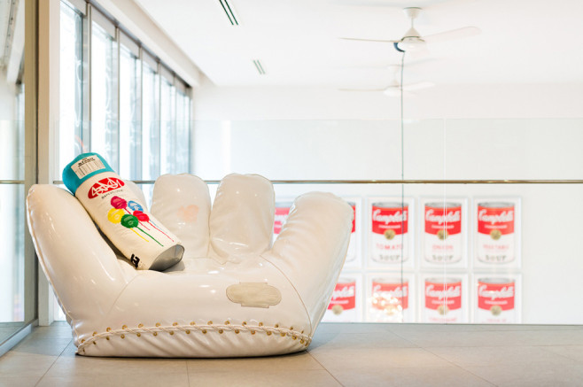 nowhere-a-bathing-ape-presents-bapeland-exhibition-recap-020-960x640