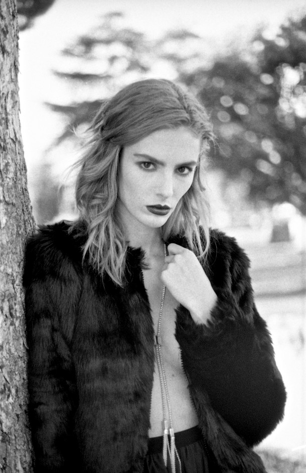 Film4189-1-610x942