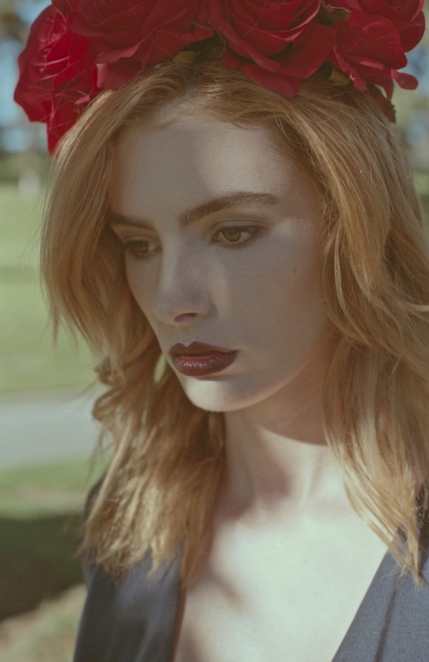 Film4214-5-610x942