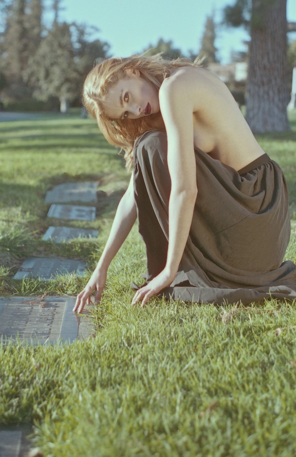 Film4219-610x943
