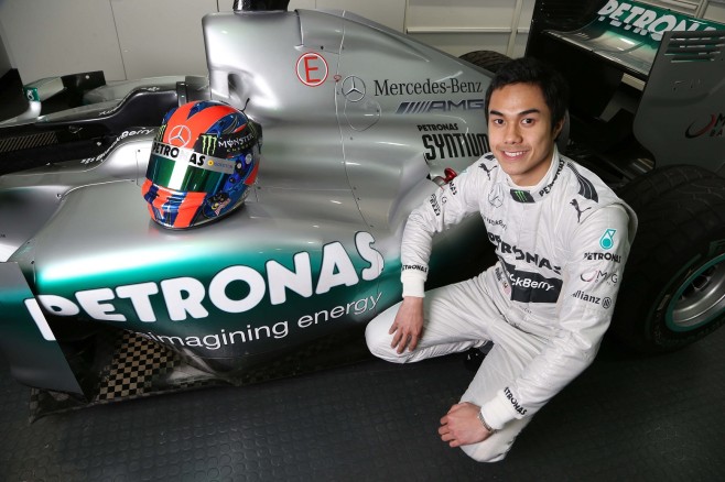 Jazeman-with-the-MERCEDES-AMG-PETRONAS-F1-car
