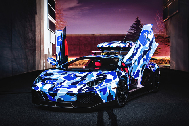 Lamborghini-x-BAPE-Arctic-Camo-Aventador-with-Ski-Box-6