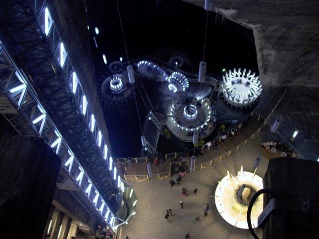 Salina-Turda-Museum8-640x480