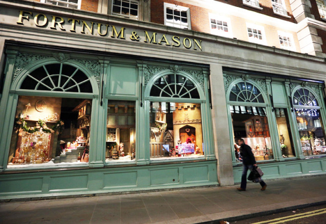 London's Department Stores And Their Christmas Windows