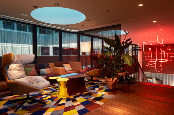 25-Hours-Hotel-Zurich-2-interior-600x399