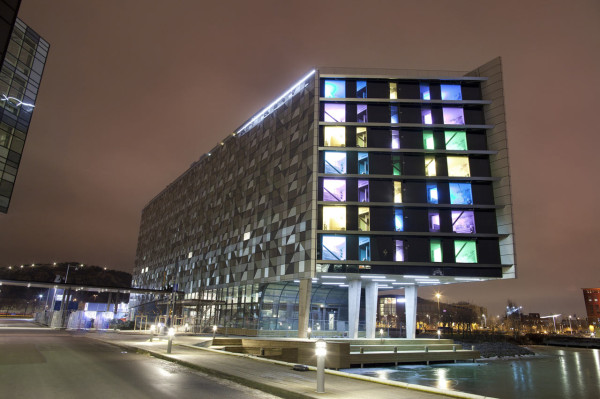 Destin-Radisson-Blu-Riverside-Hotel-13-exterior-600x399