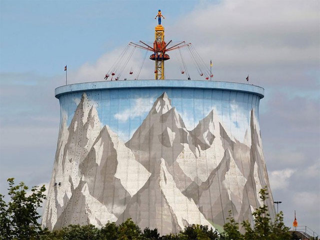 Weirdest-Towers-10-640x480