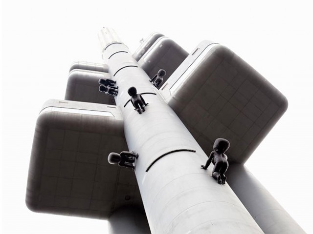 Weirdest-Towers-4-640x480