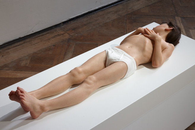 sam-jinks-at-art-stage-singapore-designboom-02