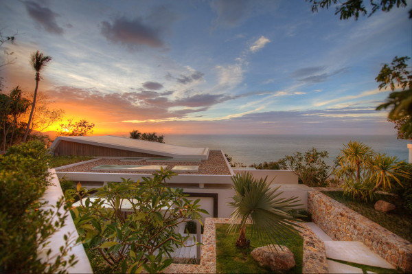 sunset-koh-samui-thailand-modern-architecture-600x399