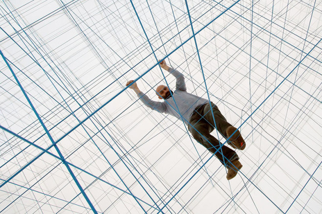 numen-2