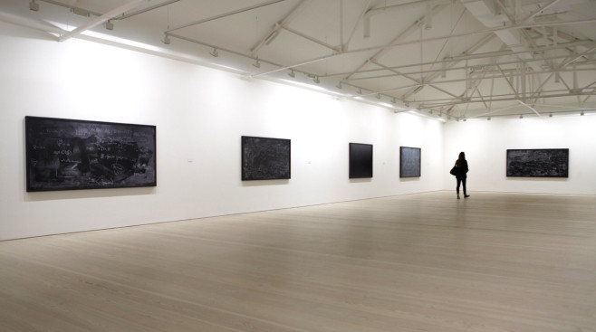 7_saatchi-install