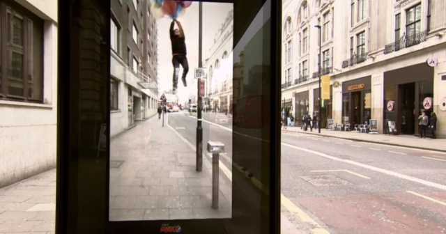 Pepsi-Unbelievable-Bus-Shelter-by-AMV-4-640x336