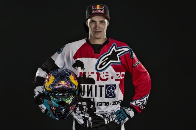 Tom Pages (FRA) - Portrait