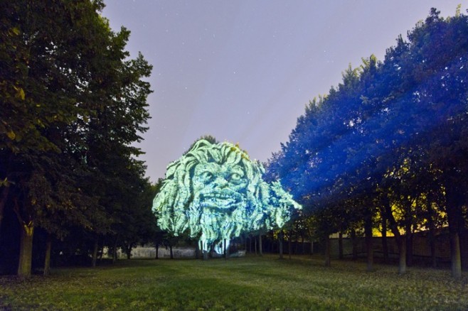 clement_briend_projections_15_20121115_1169151285