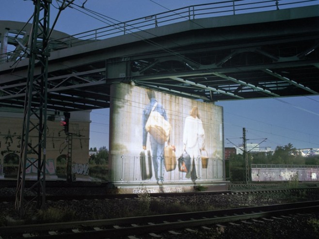 clement_briend_projections_18_20121115_1287095932