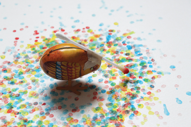 the-chicken-tin-toy-1