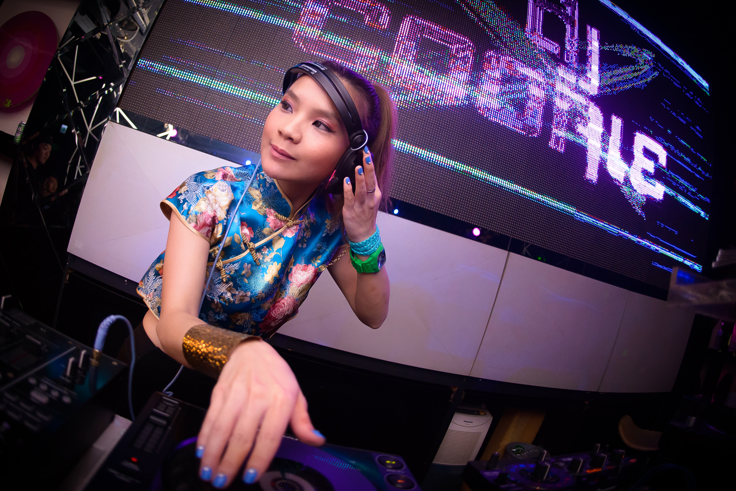 【Playground】渾然天成的派對女神，亞洲首席女 DJ DJ Cookie FLiPER 生活藝文誌