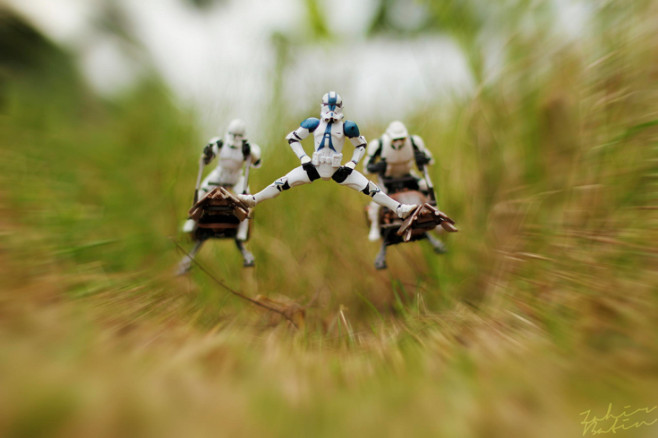 fstoppers-Zahir-Batin-star-wars-creative-toy-photography-h_0012_Layer-4