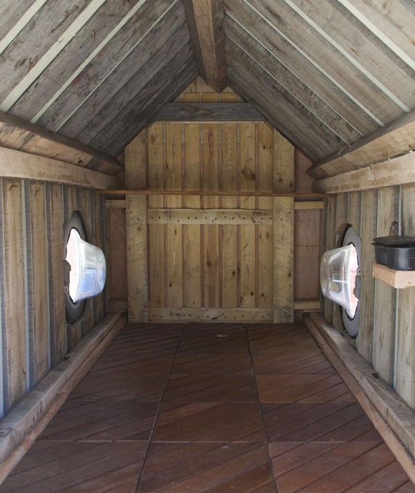 6-Gregory-Eloehn-Turns-Trash-Into-Homes-For-The-Homeless-600x713