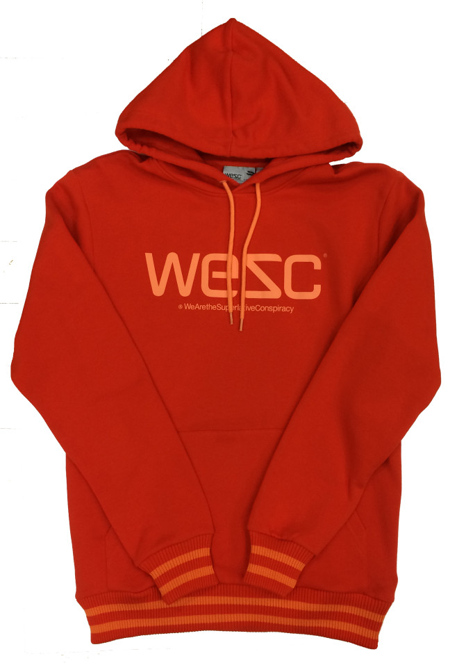WeSC 橘底Logo 帽T NT$2,880