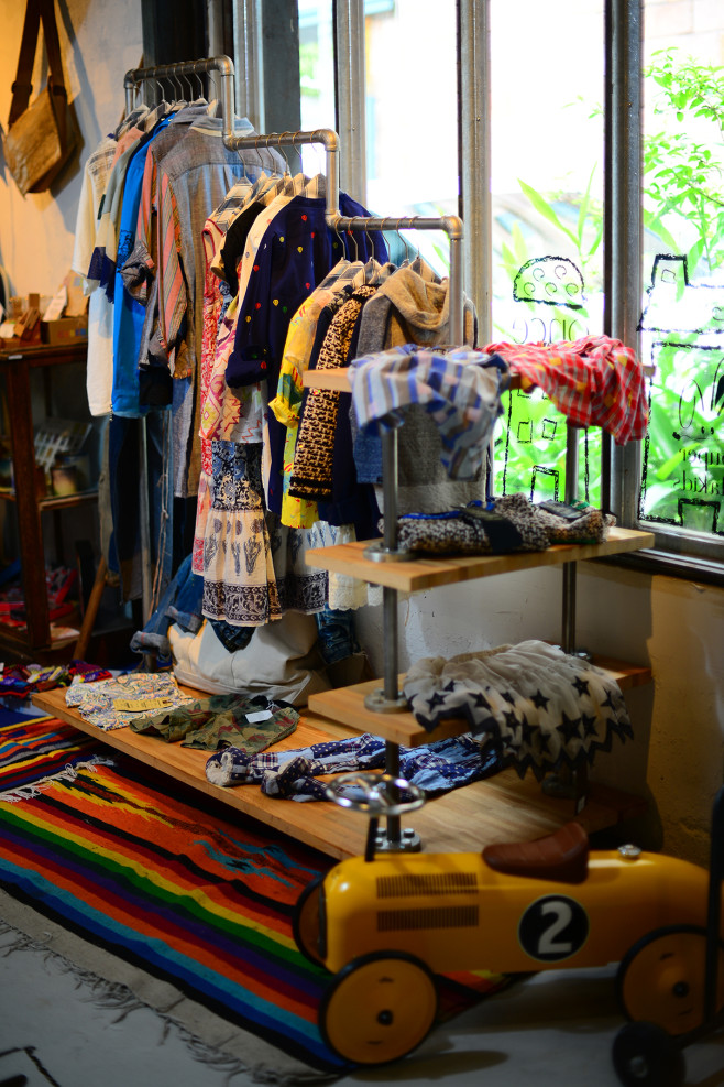 One fifteen kid's market 童裝區
