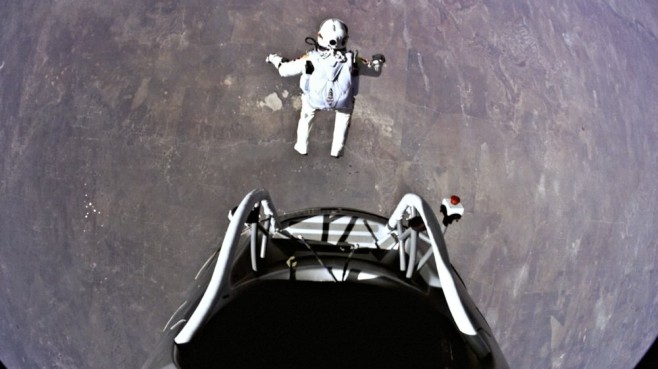 Red Bull Stratos - Mission Jump_Felix Baumgartner