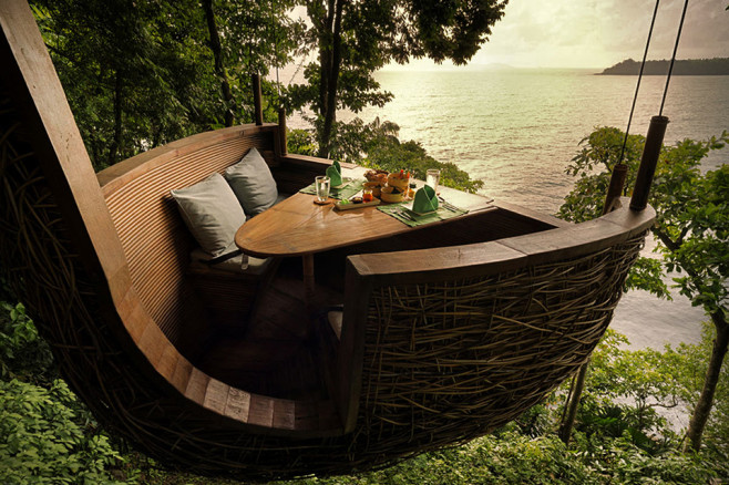 At the resort Soneva Kiri in Thailand you can dine on the top of the tree literally.